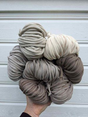 Ombre hekletråd 5 mm farge sett Offwhite/ muskat (3-37)