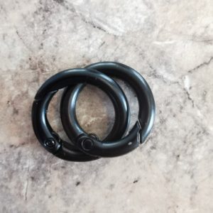 matt svart o ring 2 cm, O – metal ring 2cm