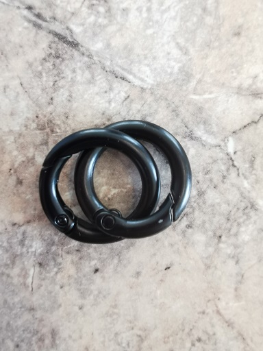 matt svart o ring 2 cm, O – metal ring 2cm