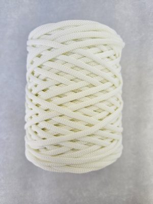 Flat hekletråd 5mm rømme