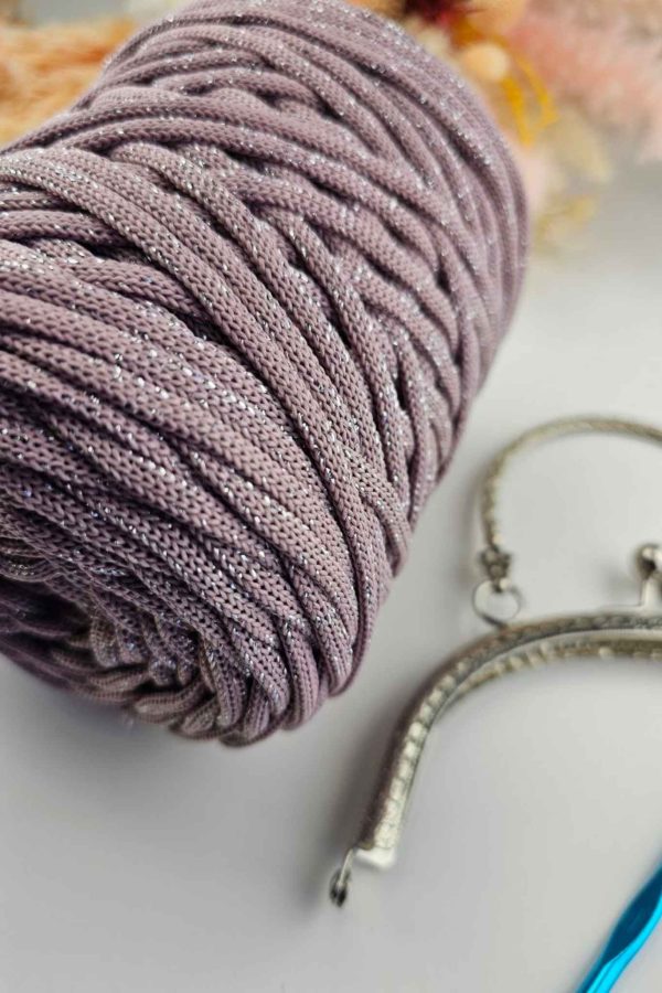 Dirosa veske med metallramme 3mm. hekletråd og 5mm.flat tråd - Bilde 7