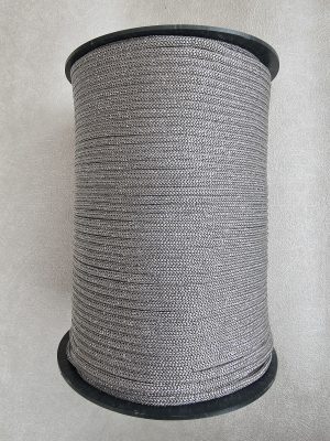 Flat glitter tråd 4mm Nr.228 blank grå sølv