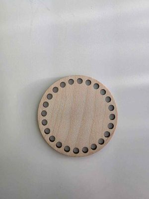 Trebunn av 3mm. Kryssfinerplate 7.5cm diameter