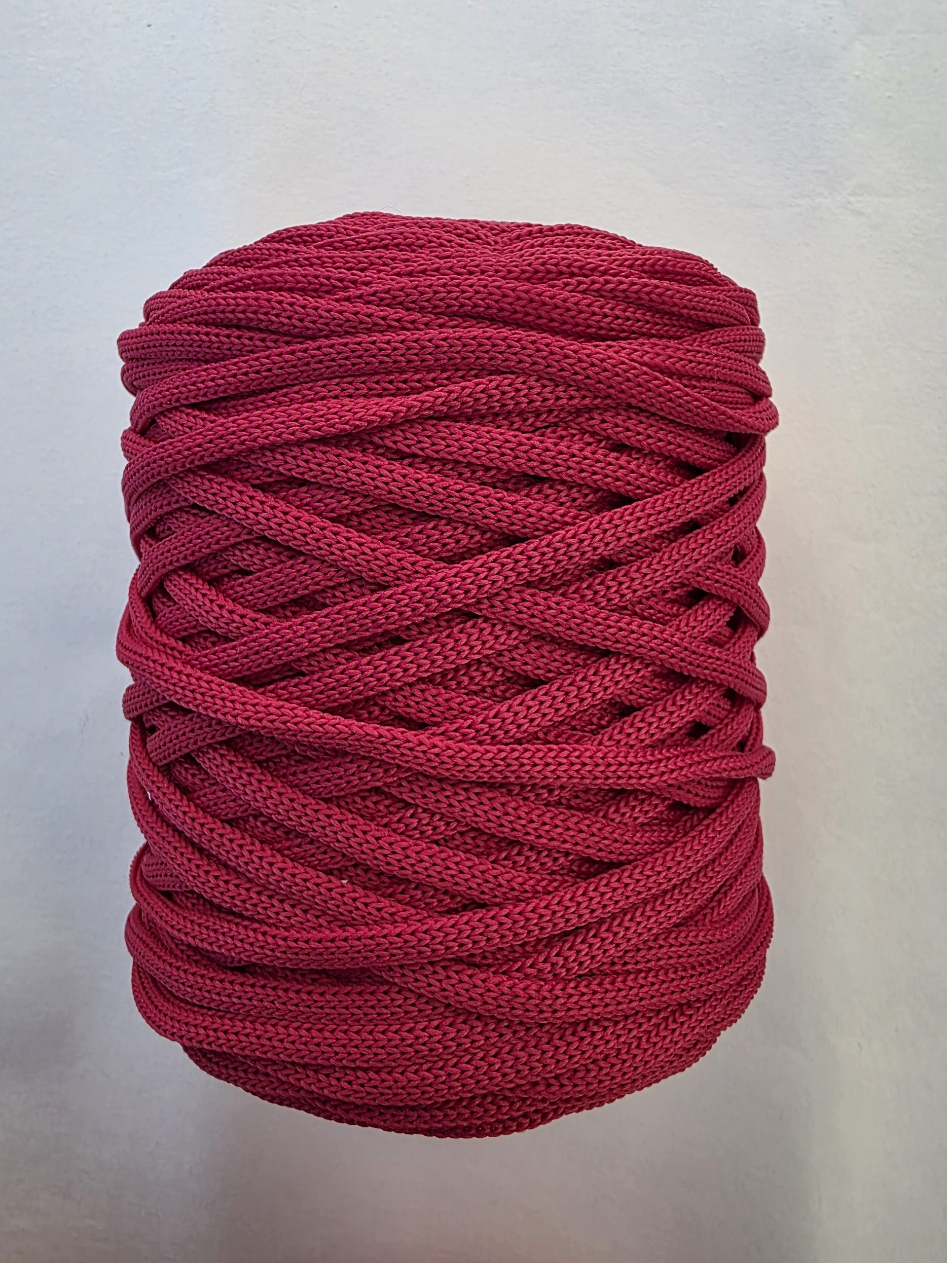 Flat hekletråd 5mm Bringebær nr.20