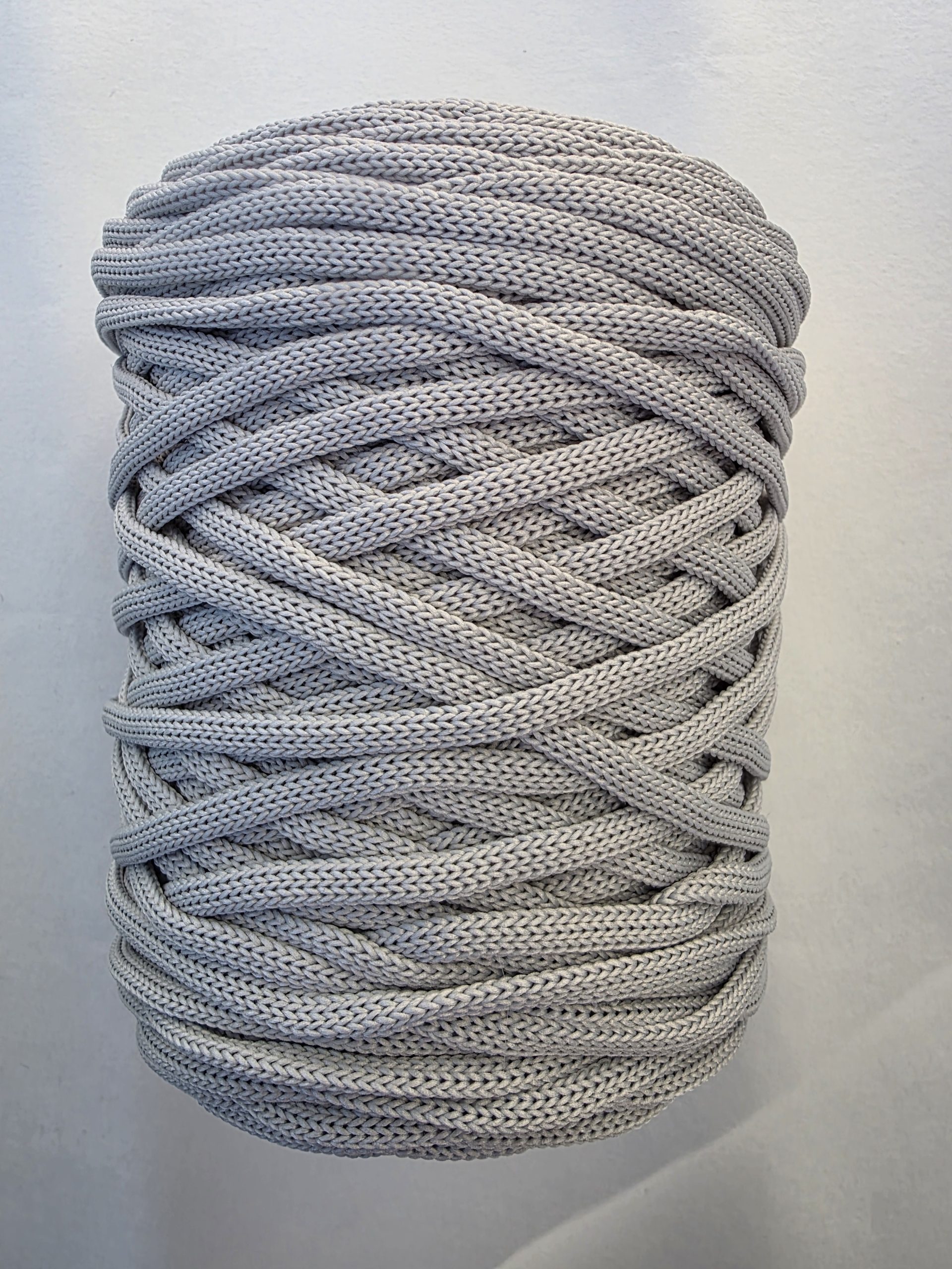 Flat hekletråd 5mm Lys grå nr. 54