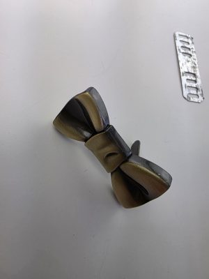 Sløyfe pynt - messing