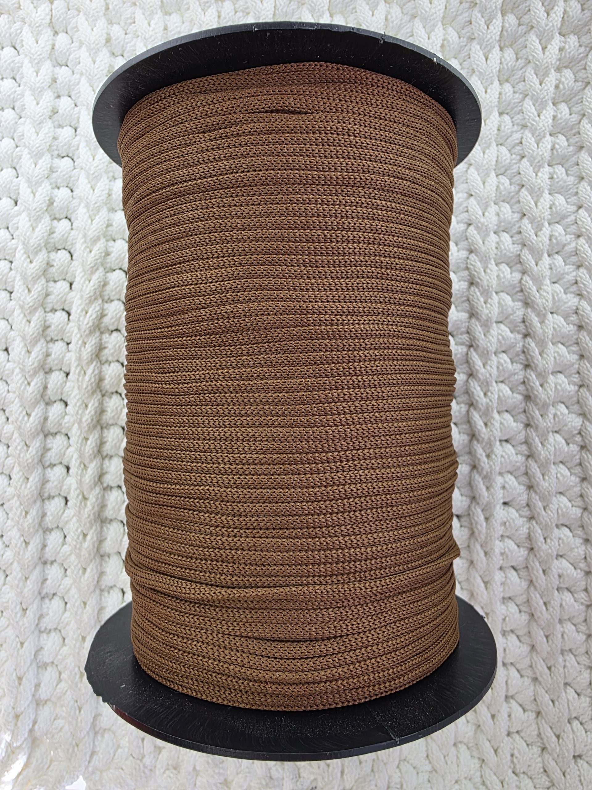 Flat hekletråd 3mm Nr. 66 brun